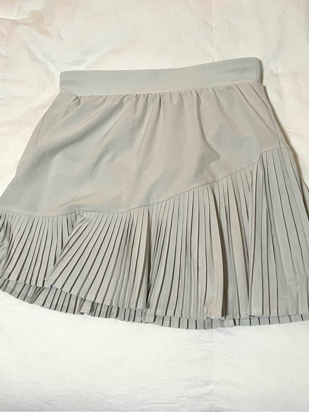 Spanx Yes, Pleats Skort - Pleated Asymmetrical Tennis Skirt Light Grey Xs Sporty